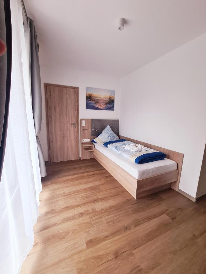 Hotel Pension Nordzeit 诺德代希 外观 照片