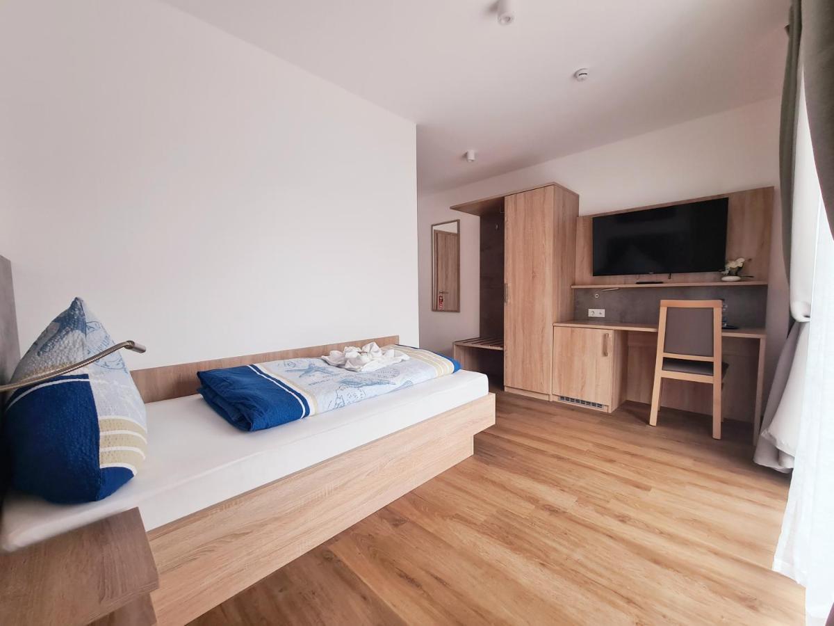 Hotel Pension Nordzeit 诺德代希 外观 照片