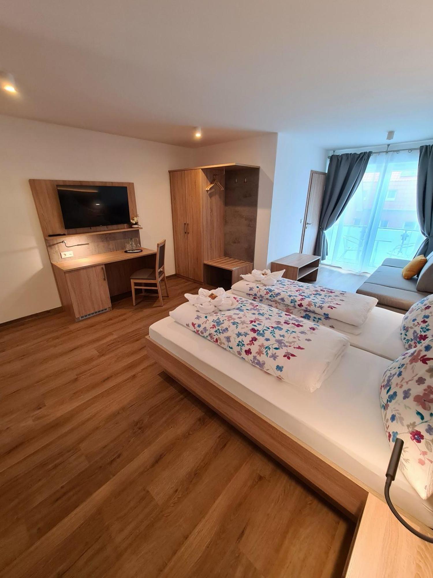 Hotel Pension Nordzeit 诺德代希 外观 照片
